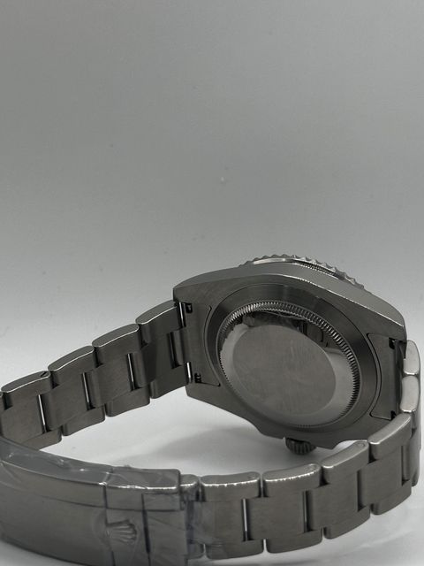 Rolex Submariner Hulk Image 4